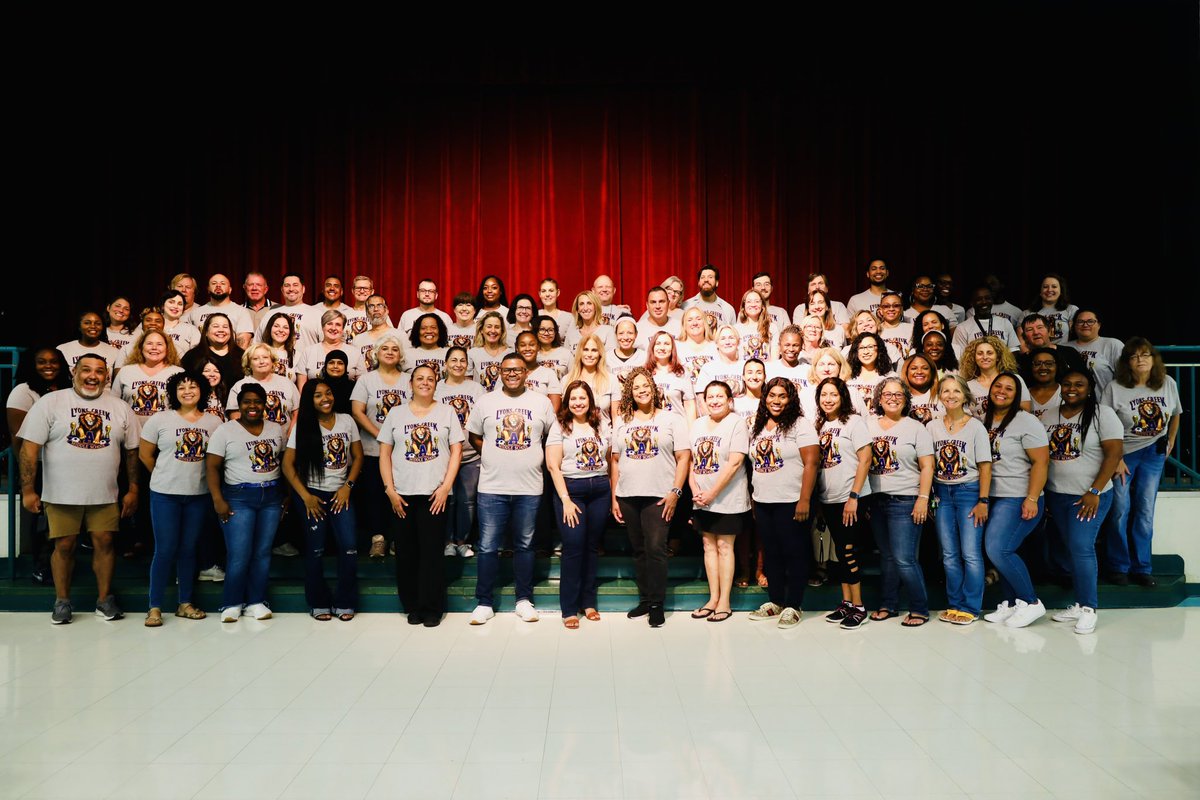 LCMS_Principal's tweet image. So excited to welcome our Lions back and start another championship year! 🎉

TEAM LCMS is ready to make magic happen! #GoalGetters #LyonsPride 

Goal Getters...United in Excellence...Powered by Diversity, Guided by Integrity, Fueled by Pride!
🦁 ⚽ 🌟🦁 ⚽🌟 🦁 ⚽️ 🌟🦁 ⚽️🌟