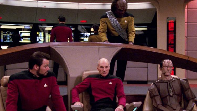 StarfleetJ's tweet image. Riker: Captain Picard I think we have a Kardashian spy aboard the Enterprise?
Captain Picard: How did you come up with that, number one?
Riker: He's sitting right next to you, Captain
Captain Picard: this is not Counselor Troi?
Riker: Yes, Captain, that's not Tro

#StarTrek #TNG