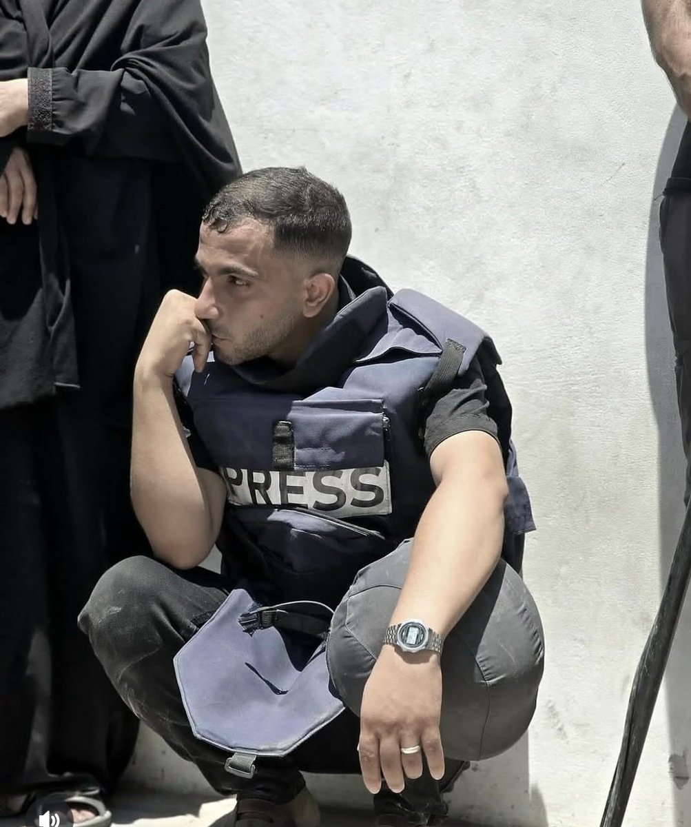 IsmailSufian2's tweet photo. يالله يالله💔💔
حسبنا الله ونعم الوكيل،الله يرحمك يا أنس 💔 https://t.co/9JOBitvFFm