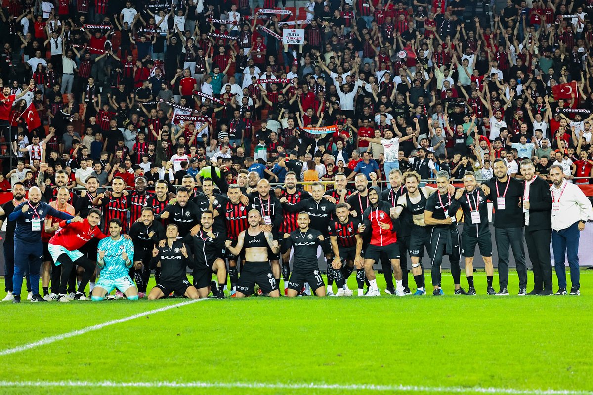 Tebrikler Çocuklar!👏
Çorum FK❤️🖤

#ÇFKvAMD #Trendyol1lig #ArcaÇorumfk #MatchDay #çorum #çorumspor #amedspor #amed #diyarbakır #altligler #tff1lig #çorumfutbolkulübü #hitit #hattuşa #hititüniversitesi #hitü #kırmızısiyah #çorumşehirstadyumu
