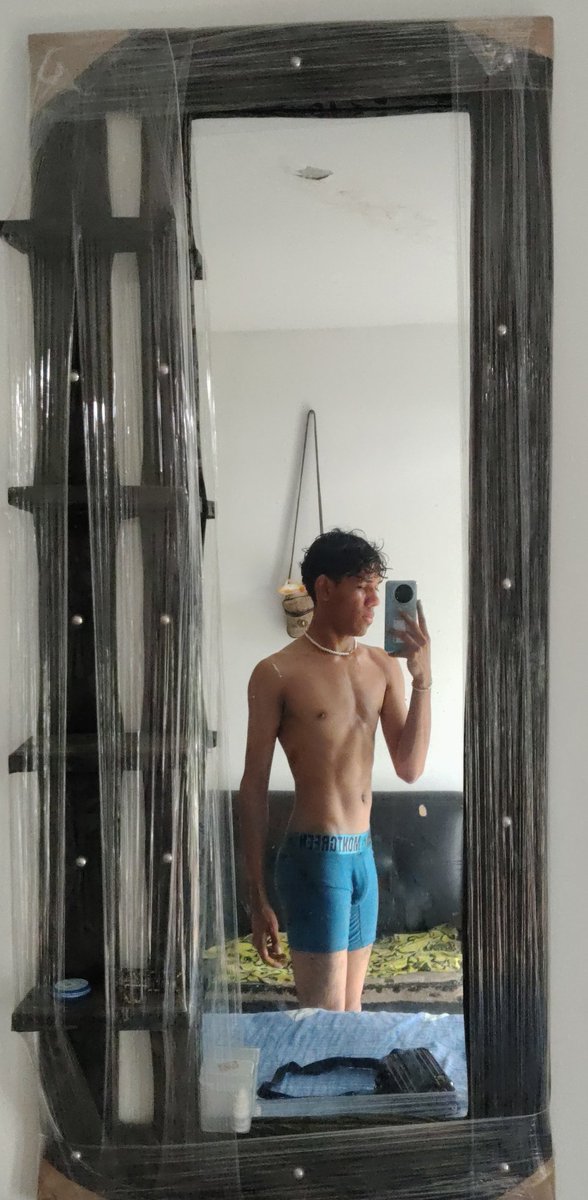 Edwin_oficial_'s tweet photo. 🌑 https://t.co/BYdyUr3Mo6