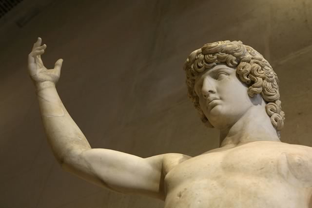 antinousgaygod's tweet photo. 🪷 #Hadrian was likened to #Hercules #lionslayer. #Antinous was likened to #Hylas, his beloved doomed friend. #Antinous/#Hercules. #BonAnniversaire le musée du Louvre 🎉#CeJourLà en 1793, Louvre ouvrait ses portes au public! 🎉Happy birthday to @museelouvre. Opened 10 Aug 1793.🪷 https://t.co/8SvuEJaLB1