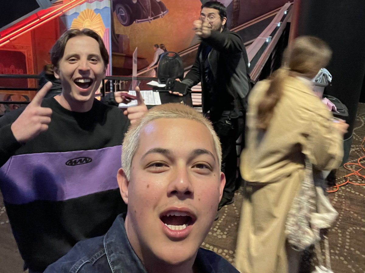 dillongadoury's tweet photo. @seandoherty THATS MY FUCCKING BOY JEFFRY https://t.co/Uy2ELRzZdq
