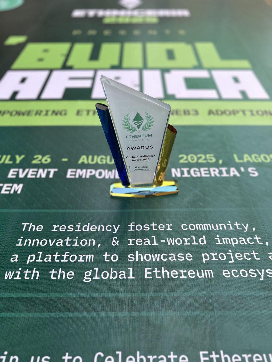 ETHNIGERIA (@ethereumnigeria) on Twitter photo 🏆 Onchain Trailblazer Award 2025
The Onchain Trailblazer Award goes to <a href="/Ebunayo08/">Ebunayo.eth 🇳🇬</a> for his remarkable contributions in driving blockchain innovation, fostering adoption, and championing onchain solutions in Nigeria and beyond. 💡
Cc: <a href="/Web3Bridge/">Web3bridge™ Africa</a>
#EthNigeriaConference25 🏆 Onchain Trailblazer Award 2025
The Onchain Trailblazer Award goes to <a href="/Ebunayo08/">Ebunayo.eth 🇳🇬</a> for his remarkable contributions in driving blockchain innovation, fostering adoption, and championing onchain solutions in Nigeria and beyond. 💡
Cc: <a href="/Web3Bridge/">Web3bridge™ Africa</a>
#EthNigeriaConference25