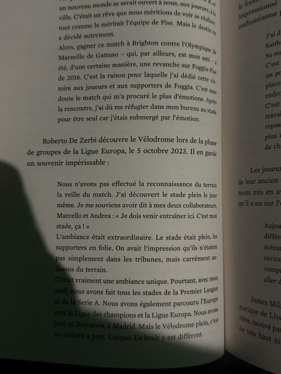 JeremyBanel's tweet photo. Le livre et tout bonnement incroyable !
#TeamOM https://t.co/2QJzD84Y0n