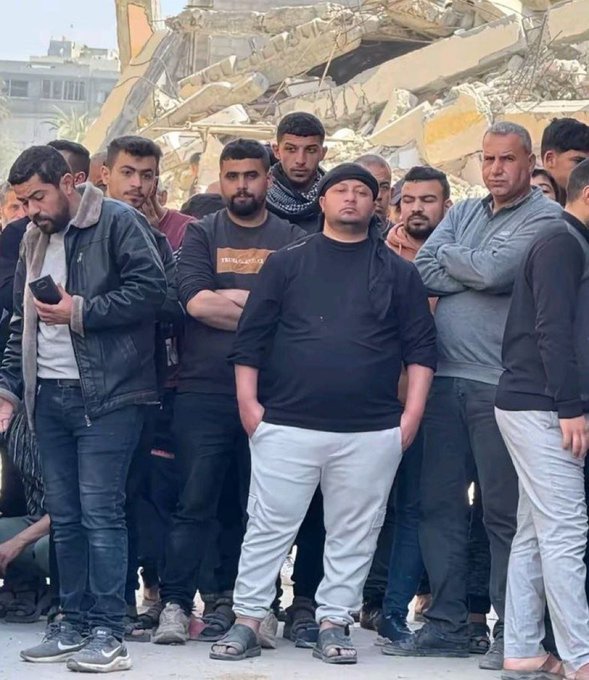 BBC says these Gazan Muslim men are about to die out of hunger because Israel won’t send them humanitarian aid.

Do you trust the mainstream media? Yes or no?