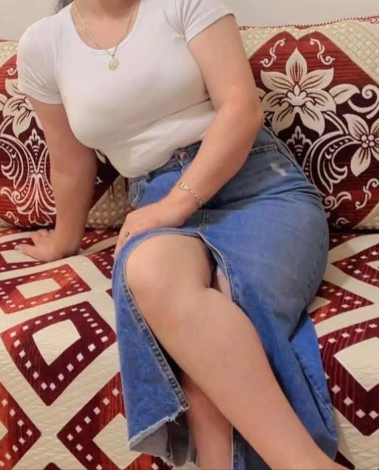 Adım Mehmet şanlıurfa yaşıyorum hafta sonu görüşebilecegim evli veya boşanmış yabanla tanışmak istiyorum gizlilik içinde dm beklerim