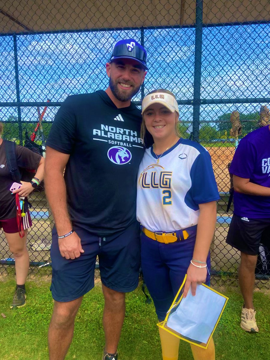 Rylee_Minehart's tweet photo. Had a blast at the DSCD Instructional softball clinic this weekend and got a lot of great work in! Thank you to all the coaches who came out and worked with all of us! #ILEAP⚡️ @llgdavis16u 
@CofCSoftball @fmu_softball @UNASoftball @GregLarnerd https://t.co/U7XAd4oCeh