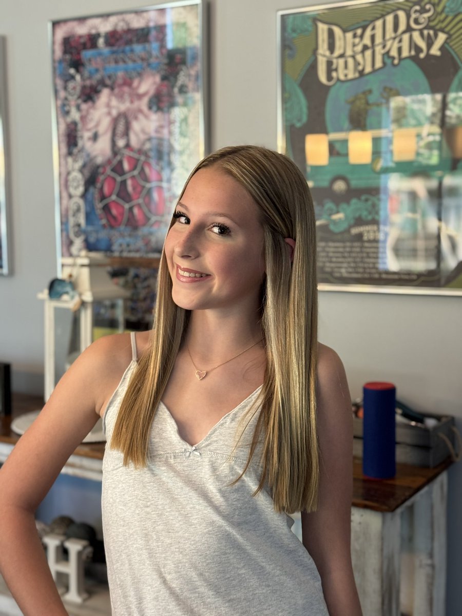 hubbardbradford's tweet image. How did this happen?!?! Bryn had orientation on Friday and starting Wednesday, I will have 2 high schoolers! So proud of these two and incredibly excited for what this @Grayslake_Rams school year is going to bring. #HubbardSisters #makeitmatter