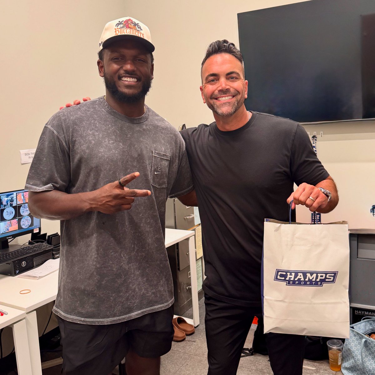 Big thank you to <a href="/champssports/">Champs Sports</a> for having <a href="/CGtwelve_/">Chris Godwin</a> out today. #TampaBay