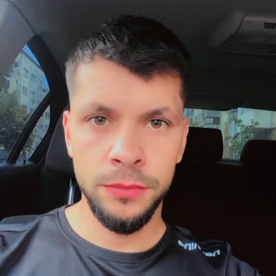 LylyanZagara's tweet photo. #ImagineProfilNouă https://t.co/Vc4DAeIzVd