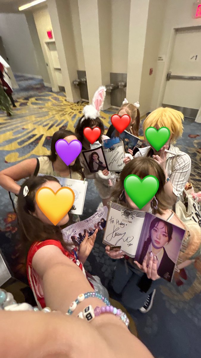 elise! ☁️🏰 tweet media