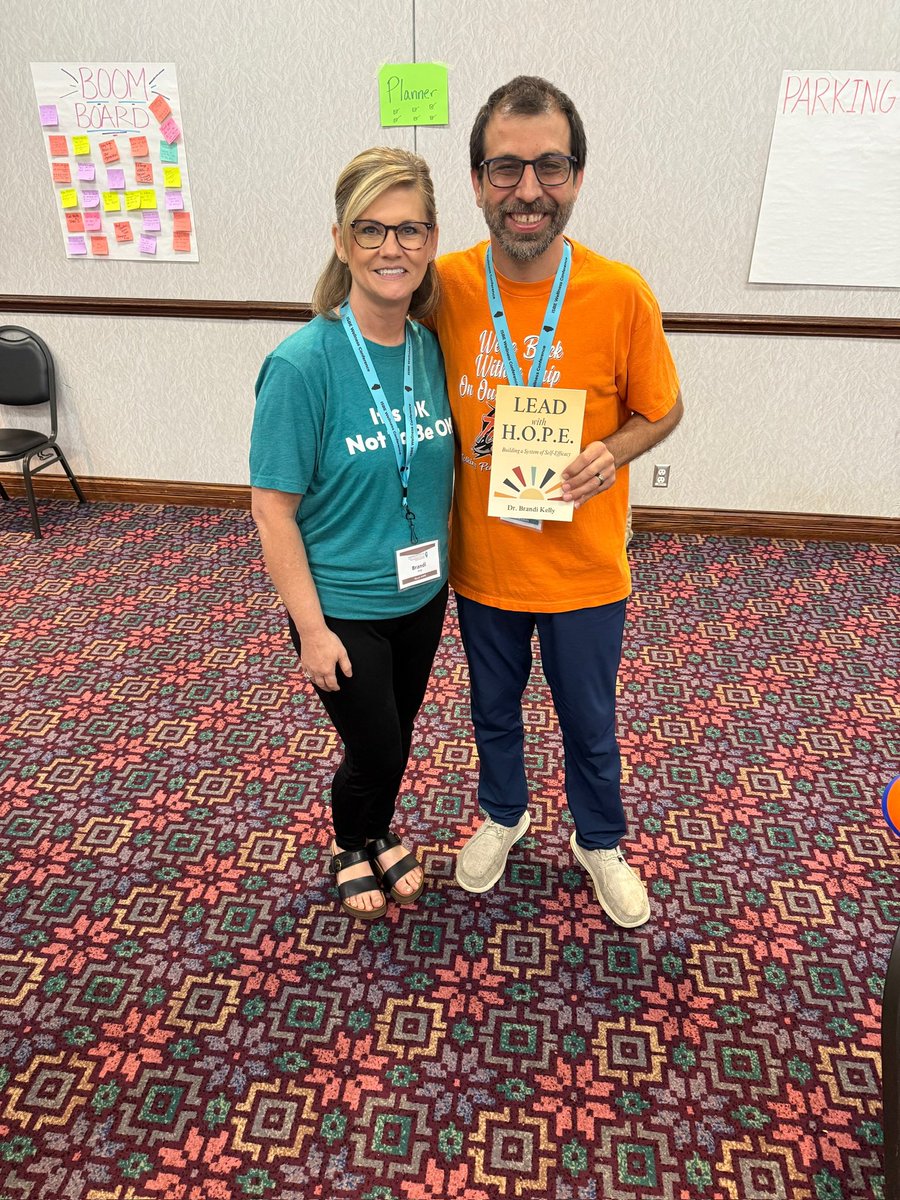 jbmrkelly's tweet photo. Readers are loving Lead with H.O.P.E. 💛
Ready to transform how you lead—with purpose, hope, and impact?
⏳ Don’t wait! Get your copy today!!
📖 Grab your copy now at https://t.co/pvnD6txA2X
#LeadWithHOPE #HopeInAction #LeadershipWithHeart #sparkhopeedu https://t.co/DzpupSMmg7