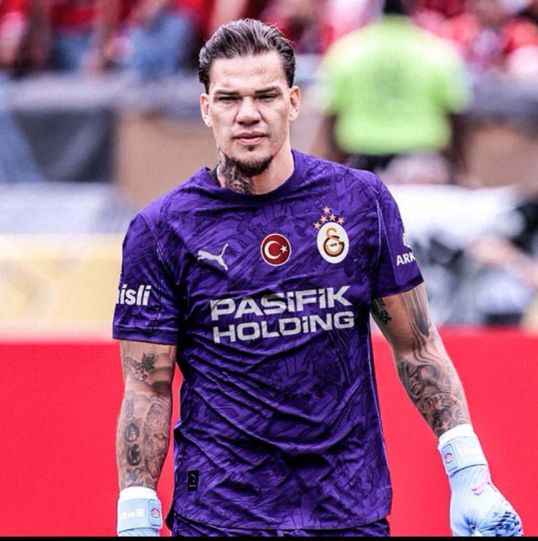 Gardı 3. Al gel City ile  iyi bir anlaşma yap yıllara böl ödemeleri al üçünü. Dursun başkan düymeye bastı. Kenetlen Galatasaray