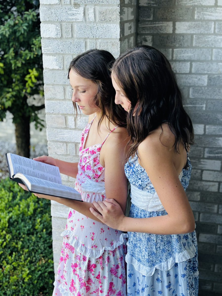 #ConfirmationSunday May your life be filled with love, joy, and peace as you continue to follow Christ. ❤️ #AGTG <a href="/Helen_Poynter3/">Helen Poynter</a> <a href="/Emma3Poynter/">Emma Poynter</a> Keep walking in His light! Love you!