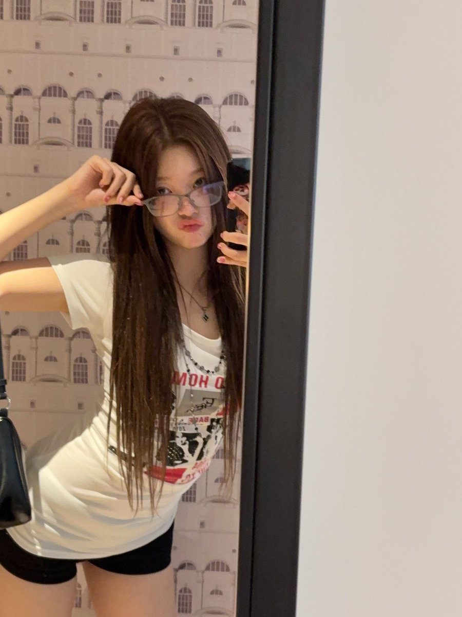 F02KI's tweet photo. 大阪🐈‍⬛❤️ https://t.co/xcLkVCm5hL