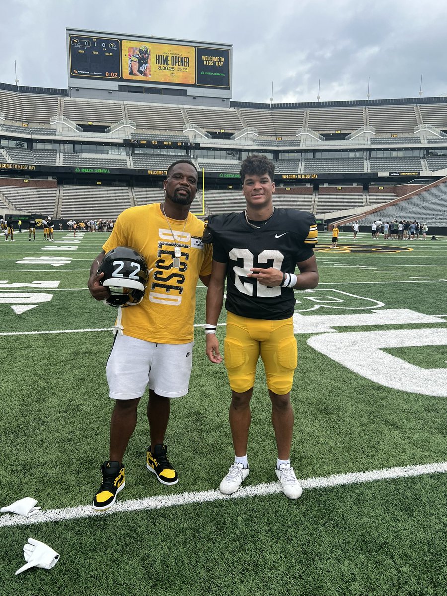 Fred Jackson tweet media