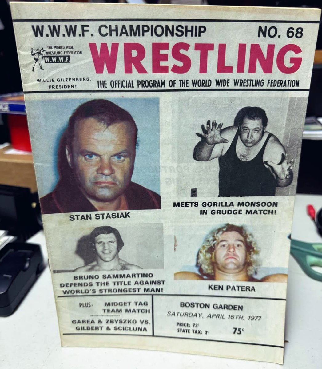 CardiacDrop's tweet photo. Meanwhile at the old Boston Gahden… #TurnBackTheClock #WrestlingCommunity 🦍 https://t.co/eUIsKKLI7y