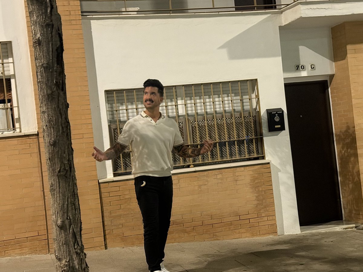 Javi Oliveira tweet media