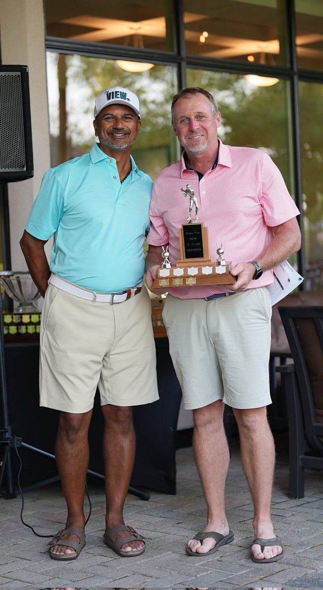 Rideau View Captain tweet media