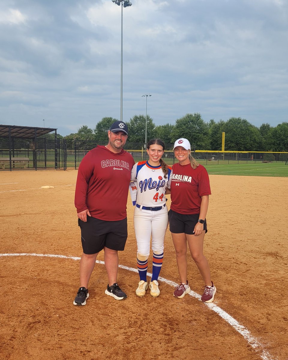 Khloe Cuva 2028 (@khloecuva) on Twitter photo I had a great session with <a href="/GamecockSoftbll/">South Carolina Softball</a> at <a href="/DDSBandEvents/">Diamond Direction</a> #CONNECT25!! Thank you coach <a href="/jodydavidson/">Jody Davidson</a> and coach Krupit for the hitting session!! I can't wait to head on south to come to one of your camps on your home field!!
<a href="/Mojotuckerhelms/">TN Mojo - Tucker/Helms</a>
<a href="/TnMojoFastpitch/">Tennessee Mojo fastpitch</a>
<a href="/scan1ansports/">ꜱᴄᴀɴʟᴀɴ ꜱᴘᴏʀᴛꜱ™️</a> I had a great session with <a href="/GamecockSoftbll/">South Carolina Softball</a> at <a href="/DDSBandEvents/">Diamond Direction</a> #CONNECT25!! Thank you coach <a href="/jodydavidson/">Jody Davidson</a> and coach Krupit for the hitting session!! I can't wait to head on south to come to one of your camps on your home field!!
<a href="/Mojotuckerhelms/">TN Mojo - Tucker/Helms</a>
<a href="/TnMojoFastpitch/">Tennessee Mojo fastpitch</a>
<a href="/scan1ansports/">ꜱᴄᴀɴʟᴀɴ ꜱᴘᴏʀᴛꜱ™️</a>