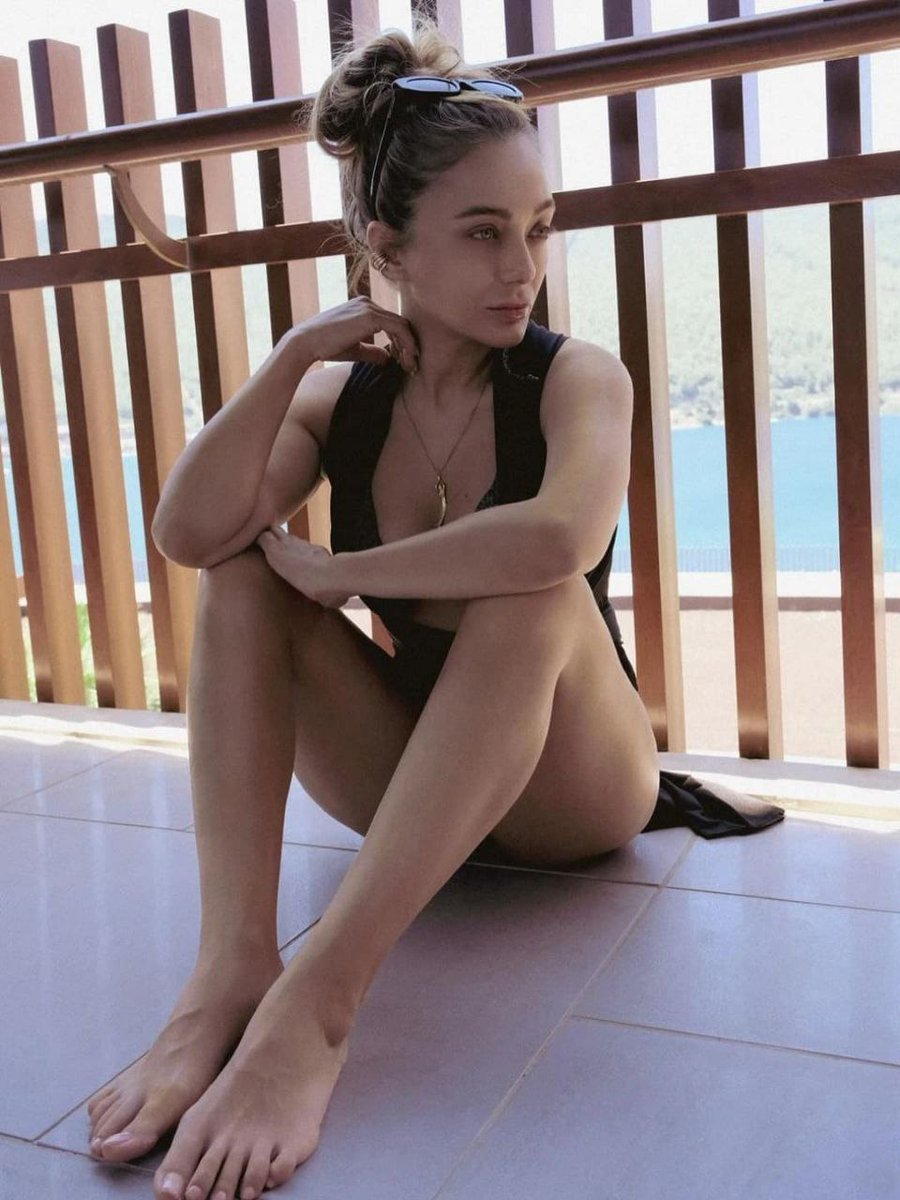 <a href="/SexiUnlulerFot0/">Ünlülerin Paylaşımları</a> Taş gibi hatun🤤🤤🤤