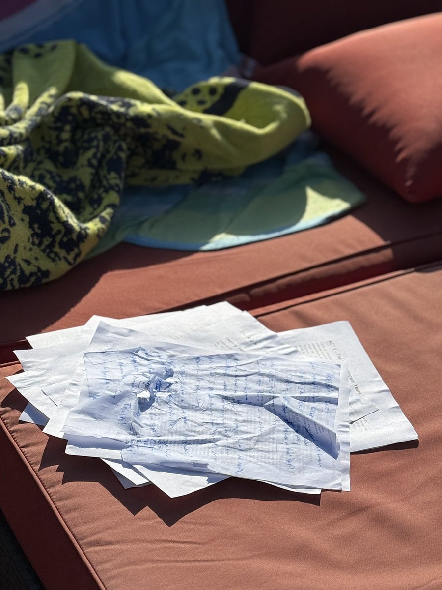 Productive poolside writing day for my upcoming one-human show, the first ever #RaffsBrain LIVE! ✍️ 

Until a sudden wind gust delivers gently my notes into pool. 💨 📝 🏊🏼‍♂️ 

But “Hey, I can salvage it!” says the sun. “And while it dries, post about it!”

☀️ 😎 🍺
