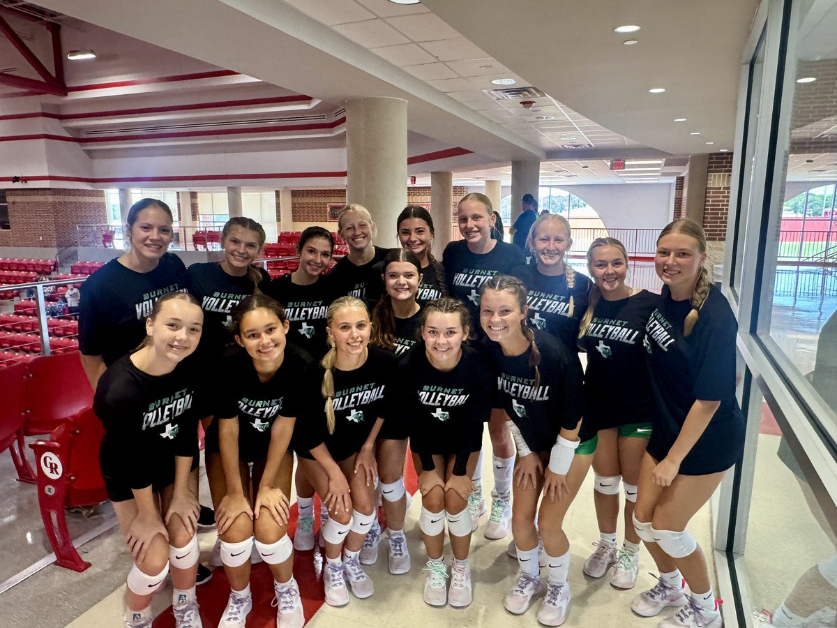 First scrimmages of the season‼️ We ready‼️💚🤍🏐 #DTO #COMMITTED