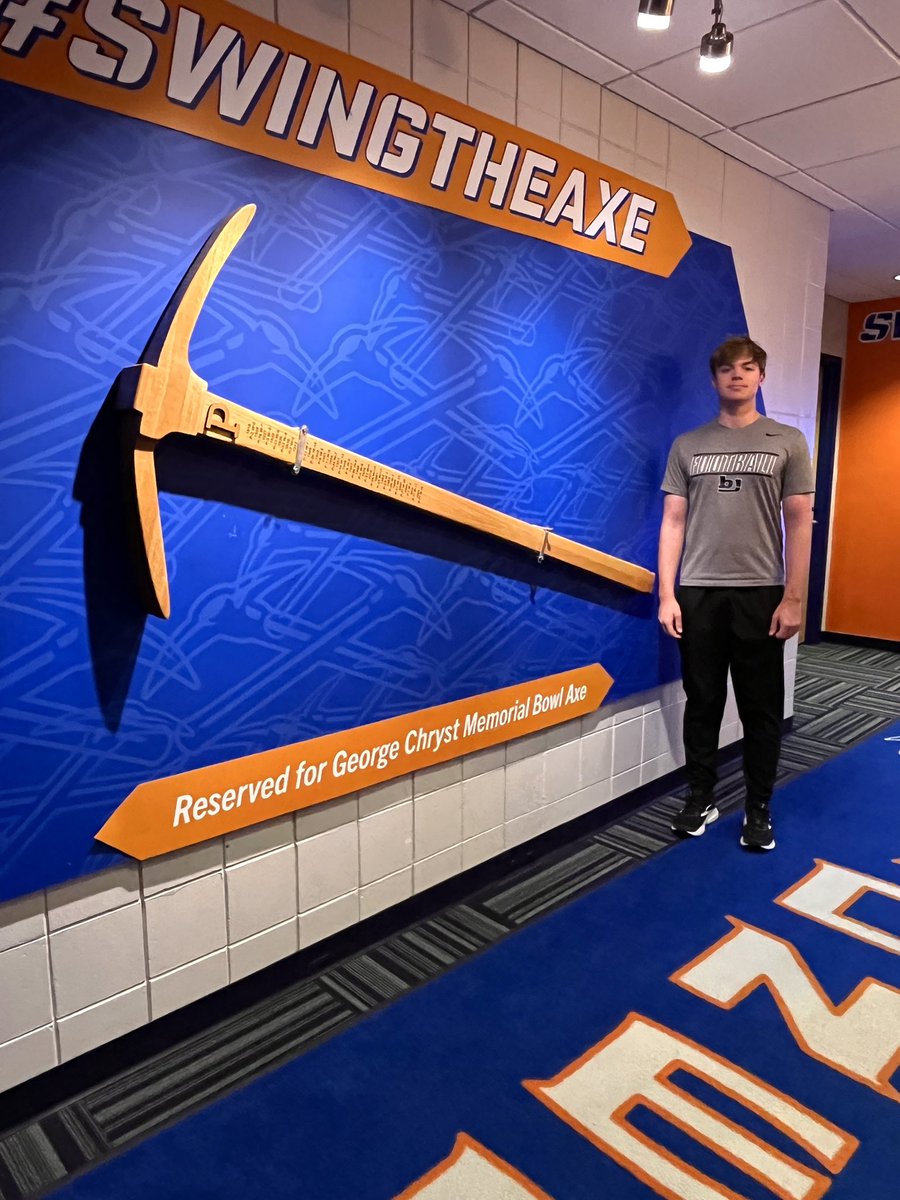 JStewart_26's tweet photo. Enjoyed my visit to @uwplatteville! Thank you @Ryan_Munz for meeting with me &amp; touring me around. Loved hearing about @UWPlattFootball! Excited to get back soon! #SwingTheAxe 
@KelvisWhite @BJHS_Football @BJRecruiting @Coach_BYoung @Coachjb_10 @OneOnOneKicking https://t.co/4PTZmvqIM9