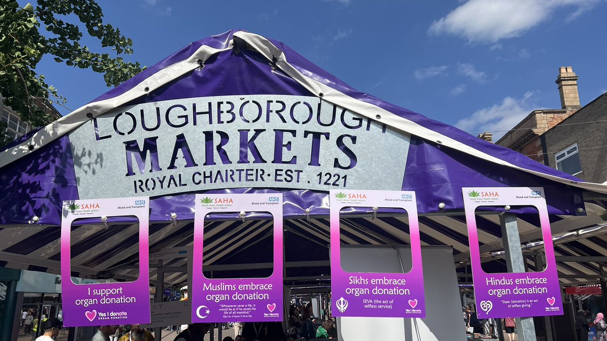 kmistryuk's tweet photo. Great day at #loughboroughmela
promoting @SAHealthAction #cancercommunityconnectors project, @NHSOrganDonor, @NHS_LLR #bowelscreening ,@NIHRBioResource #DCYPHR lots of great conversations thanks @mayor of @CharnwoodBC
Cllr David Northage showing his support as an organ donor https://t.co/OBdkG1TKN0