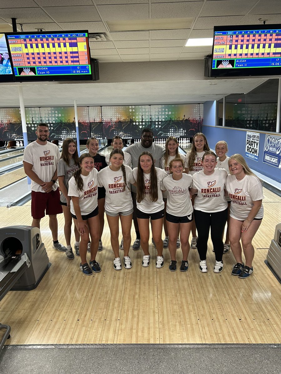 It was great to get the team together for some bonding and bowling! We got a great group of girls here