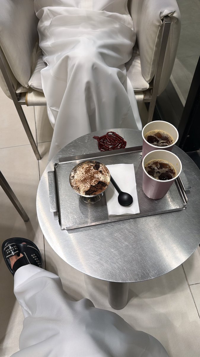 n96mmm's tweet photo. اتركوني بين الاحلام ؟ انا احب الخيال
الخيال احلى من الواقع .. الواقع مرير !

_ فهد قطنان https://t.co/84vQhXTBwI