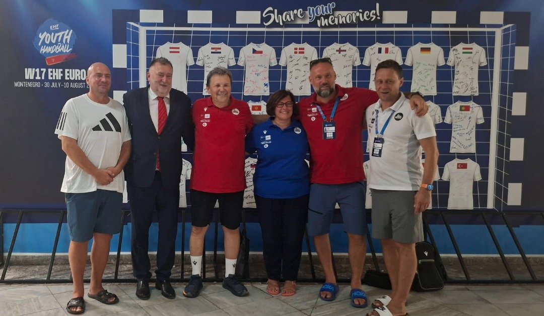 Veni, vidi, vici 🥇 🇸🇰 W-17 #SZH <a href="/EHF_Activities/">European Handball Federation</a> v 🇲🇪  Pogorici. 🫶🏻