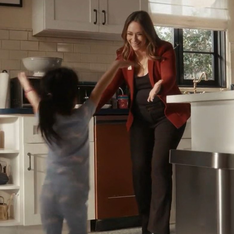 eddied1az's tweet image. maddie's baby belly☹️