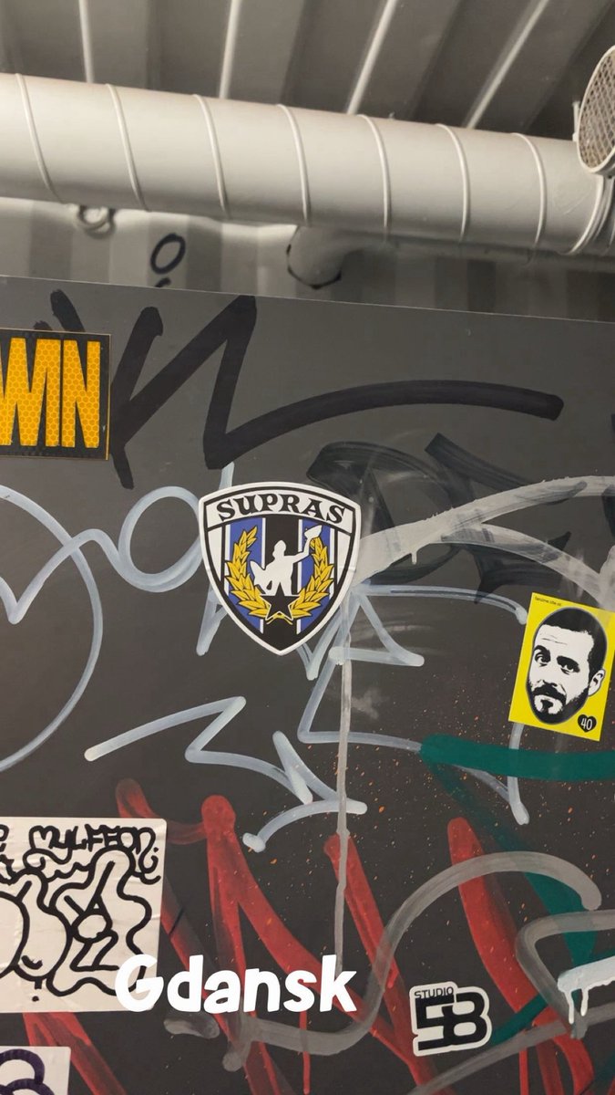 Blommizz's tweet photo. DÖDA GAIS IMORGON!!! #ifkgbg https://t.co/0yNHWbOsuY