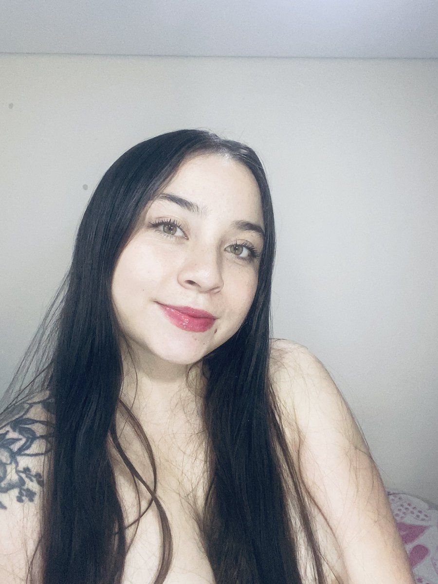 ingry_m33824's tweet photo. Se aceptan pecadores 😈
#fantasy #jovencita #fansly #latinas #tattooedgirl #nsfw #Fyp #foryou https://t.co/SwcJVJjL3i