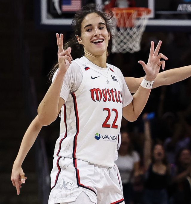 Watch Ahmed/The Ears/IG: BigBizTheGod 🇸🇴's leaked NSFW photo on TwXstars