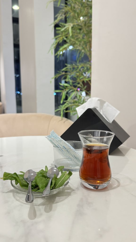 أجمل مسرّات الليالي كوب شاي.