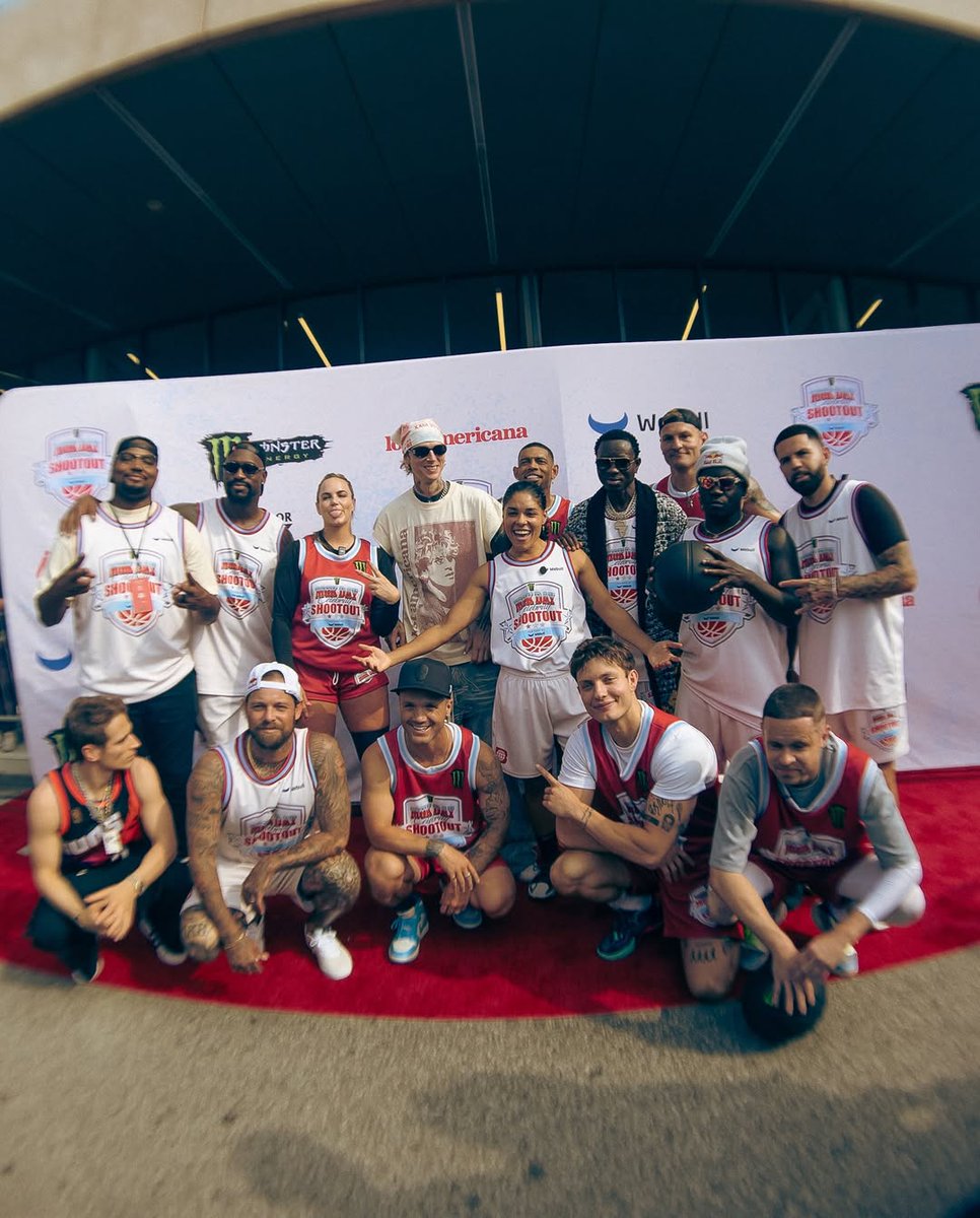 MGK DAY tweet media