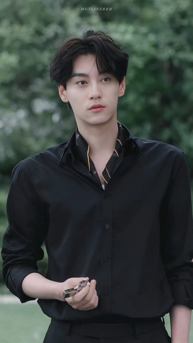 Ge87814Gem's tweet photo. Damnnn... I'm fucking obsessed..
#TianXuning #田栩宁 https://t.co/e4XUfX5SLH