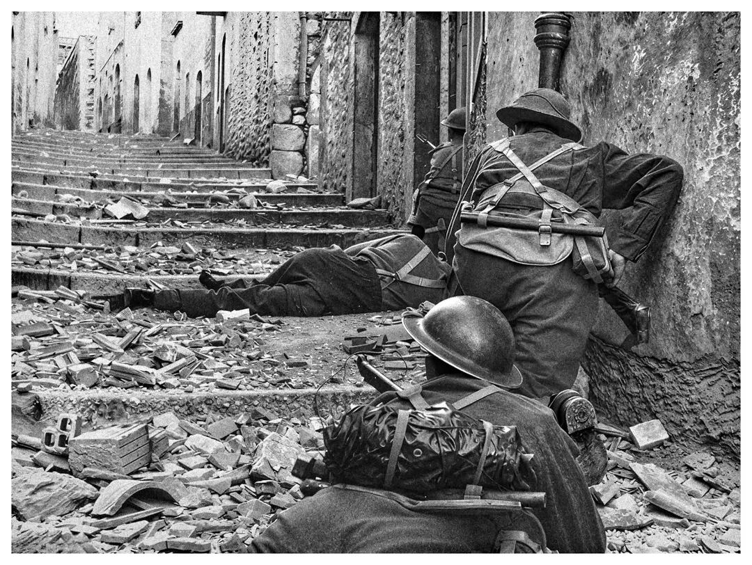 La Segunda Guerra Mundial AMFI tweet media