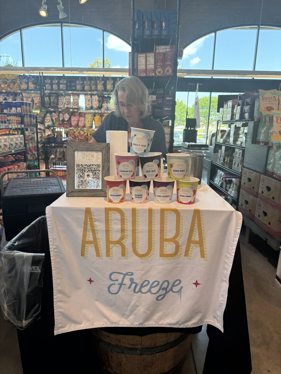 TradeOutLoud's tweet photo. About to dive into the 2nd batch of scanning… but first, treating myself to the best ice cream I’ve ever had 🍦🤯 If you live in or visit Michigan — buy this. You’ll thank me later. 🚀 #NitrogenIceCream #ArubaIceCream #forthepeople #pureMichigan https://t.co/eDajP1xuP0