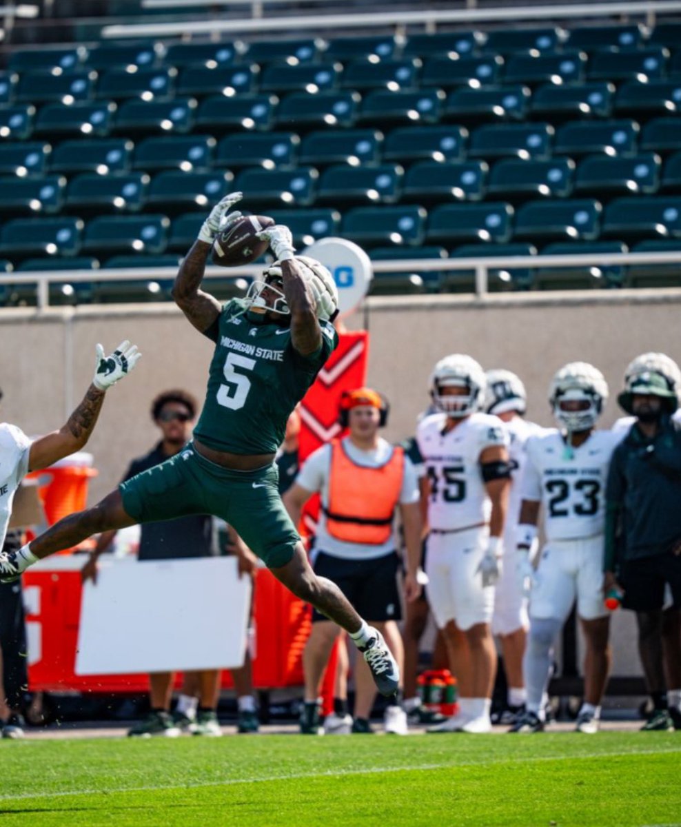 Jump man, jump man, jump man… Them boys up to something!!