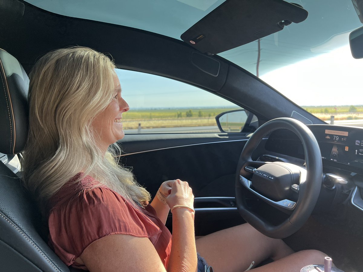 Hands free for a little over 100 miles on I-5 flawless! Took me a little bit to get used to not being in control since I’ve never really been one to even use cruise control, but wanted to try it out. Great job <a href="/LucidMotors/">Lucid Motors</a> for this OTA update :) Also, passed a Gravity in the wild