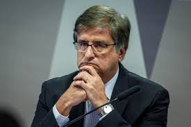 BrasilPost13's tweet photo. URGENTE:

Gonet denuncia casal por ofensas a Gilmar Mendes dentro de avião em Madri.

O que vocês acham pessoal, Gonet está certo em denunciar esse casal bolsonarista, SIM ou NÃO ??? 🤔  👇 https://t.co/BstyYXZ79E
