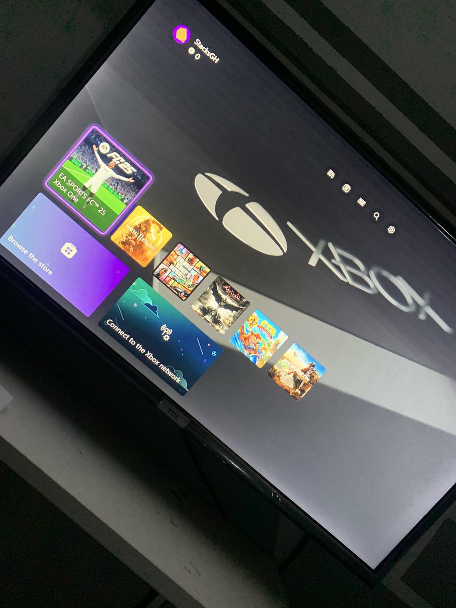 📍X box One available for sale 
500 GB Hard drive 
Over 5 games installed 
Including FC 25
Comes with two controllers 
All for GHS 1,600.00 🤝

DM <a href="/PillsLaw25/">AdaraX♋️</a> or contact 0256241472/0531935762 via Whatsapp/Call respectively