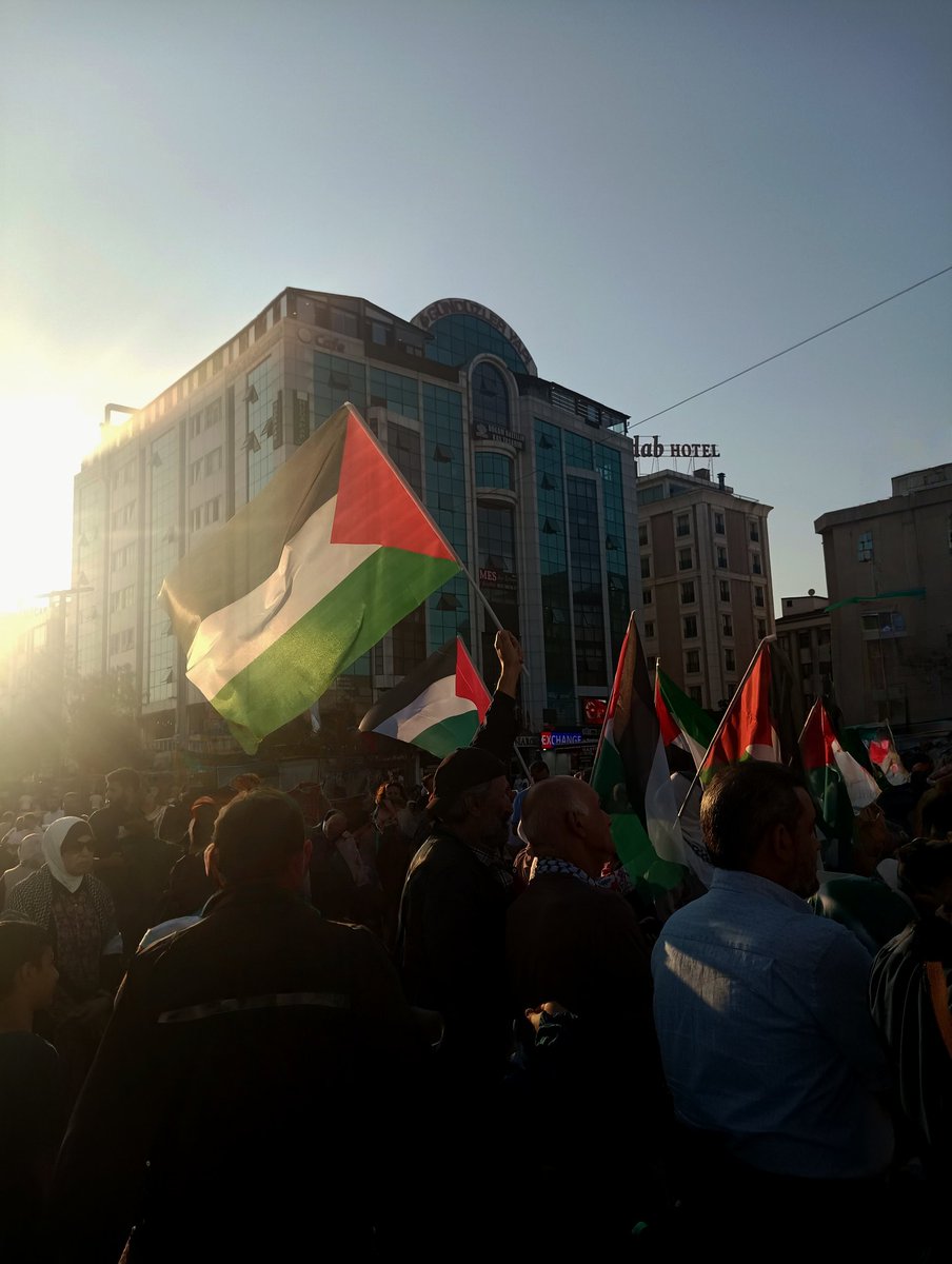 "𝗌𝖺𝖻𝗋ı𝗇 𝖺𝗋𝖽ı𝗇𝖽𝖺 𝖻𝖾𝗄𝗅𝖾𝗒𝖾𝗇 𝗀ü𝗓𝖾𝗅 ş𝖾𝗒𝗅𝖾𝗋 𝗏𝖺𝗋𝖽ı𝗋"🇵🇸🇵🇸