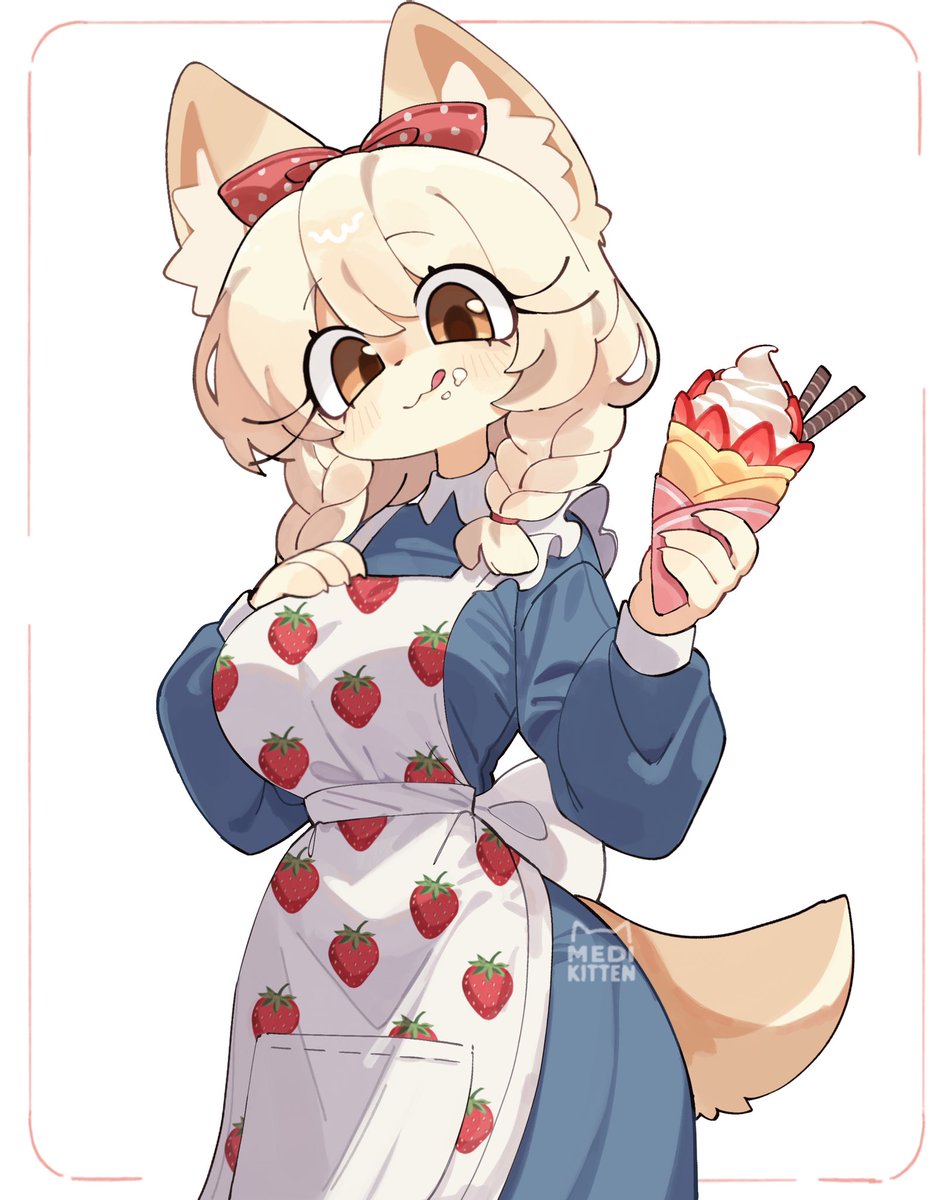 Medikitten's tweet image. Take a bite🍰🍓