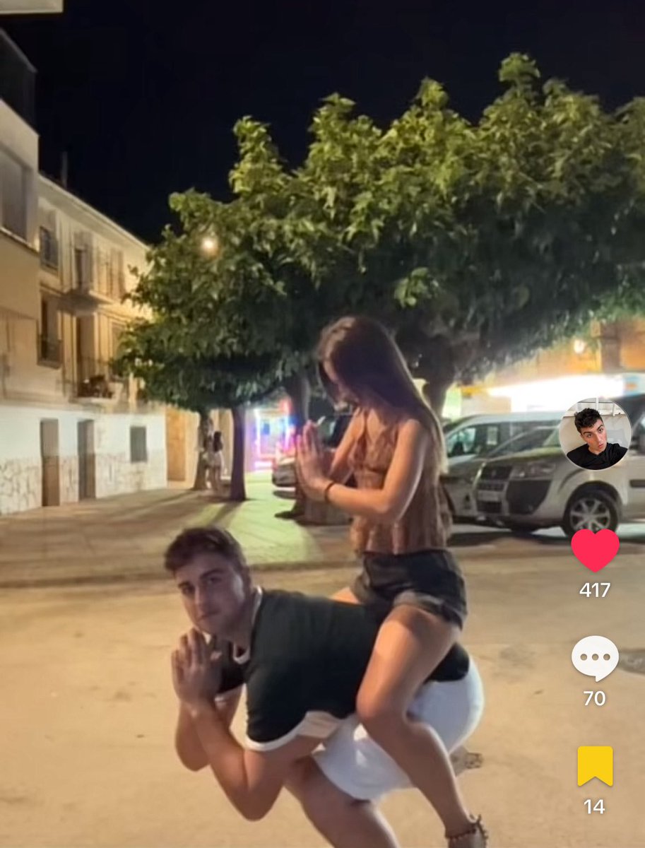 martin: nenas ya va siendo hora de ser serio y profesional en tiktok noseq a tomar por culo el .0nline
juanjo en corto: