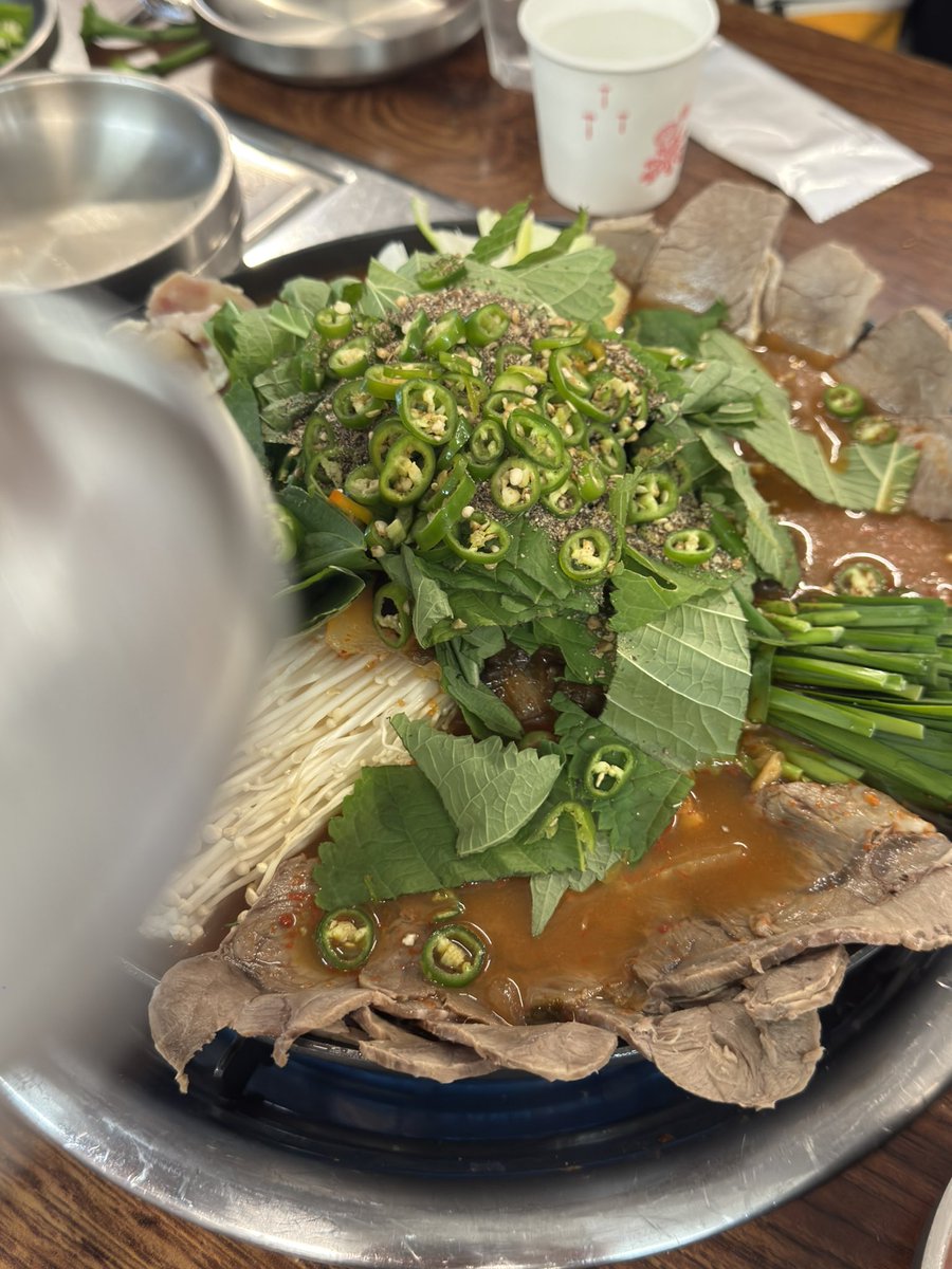 핳 배고파서 밥 먹은 이태원에서 ~~~